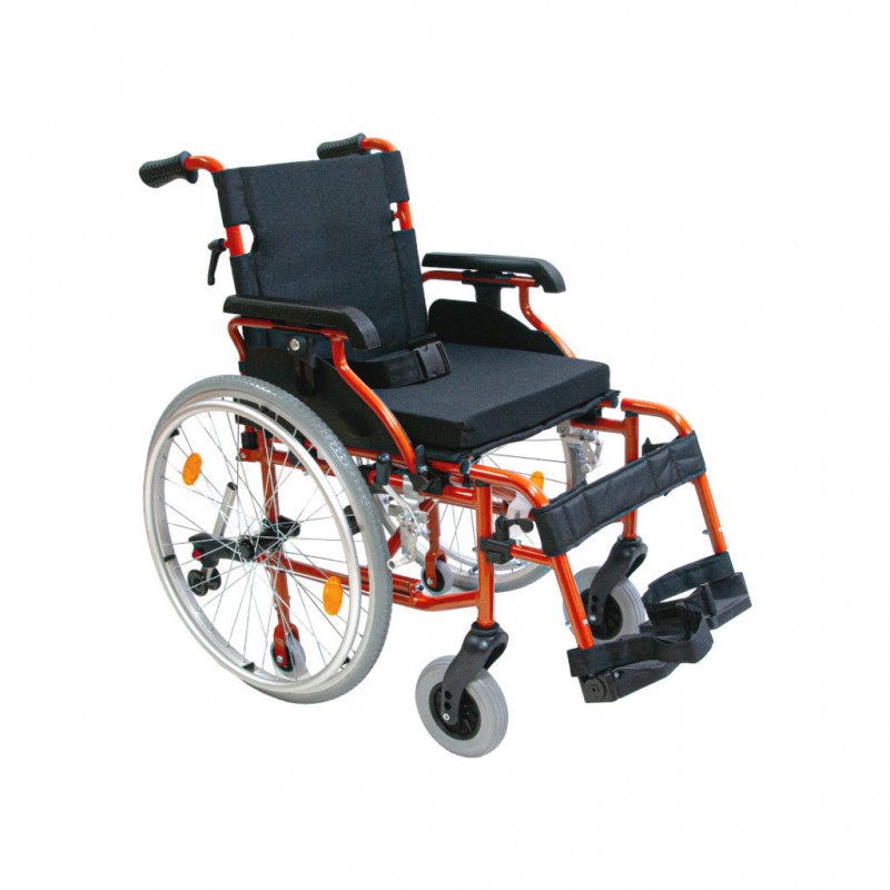 Кресло-коляска FS218LQ (Ширина сиденья 42,45,48,51см)